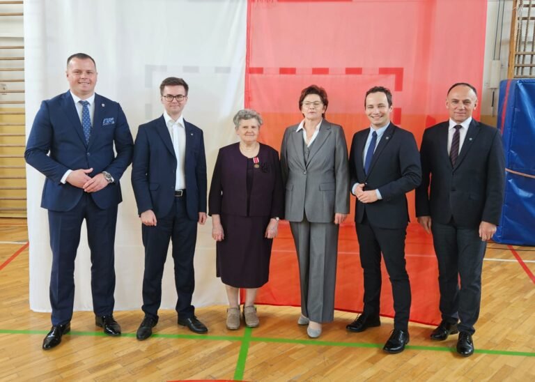 Medal Komisji Edukacji Narodowej dla Pani Zofii Marczak