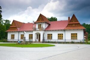 Powiat limanowski zyskał dwóch nowych społecznych opiekunów zabytków